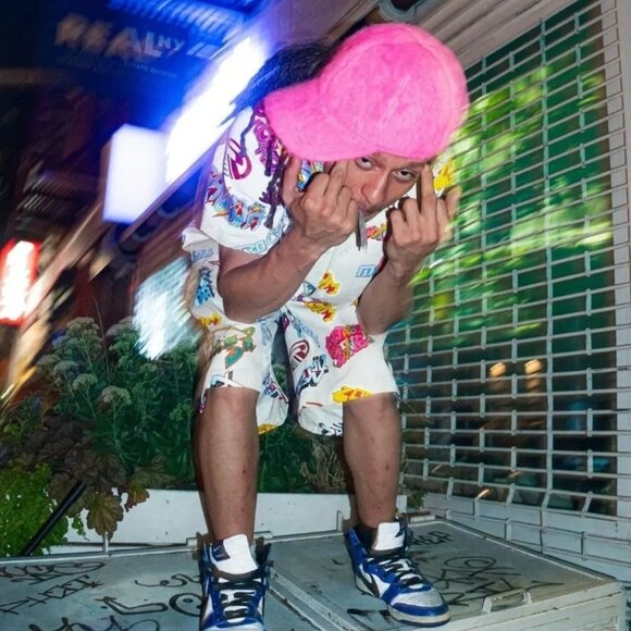 Michael J. Kim Suit - Picture 4 of 10